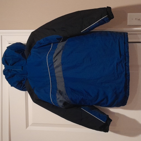 Boys Columbia Snow Puffer Jacket Size 10/12 - Picture 2 of 8